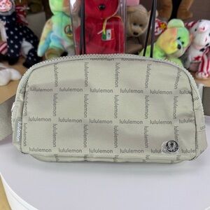💥LULULEMON - DE531